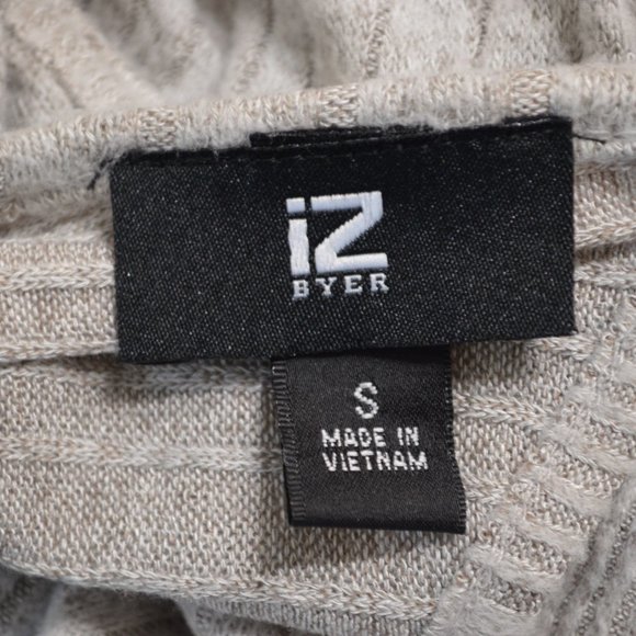 Gray sweater like top - Picture 4 of 4